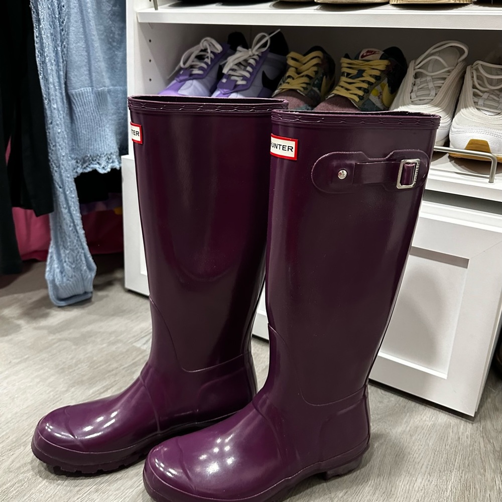 Eggplant Tall Hunter Gloss Rainboots